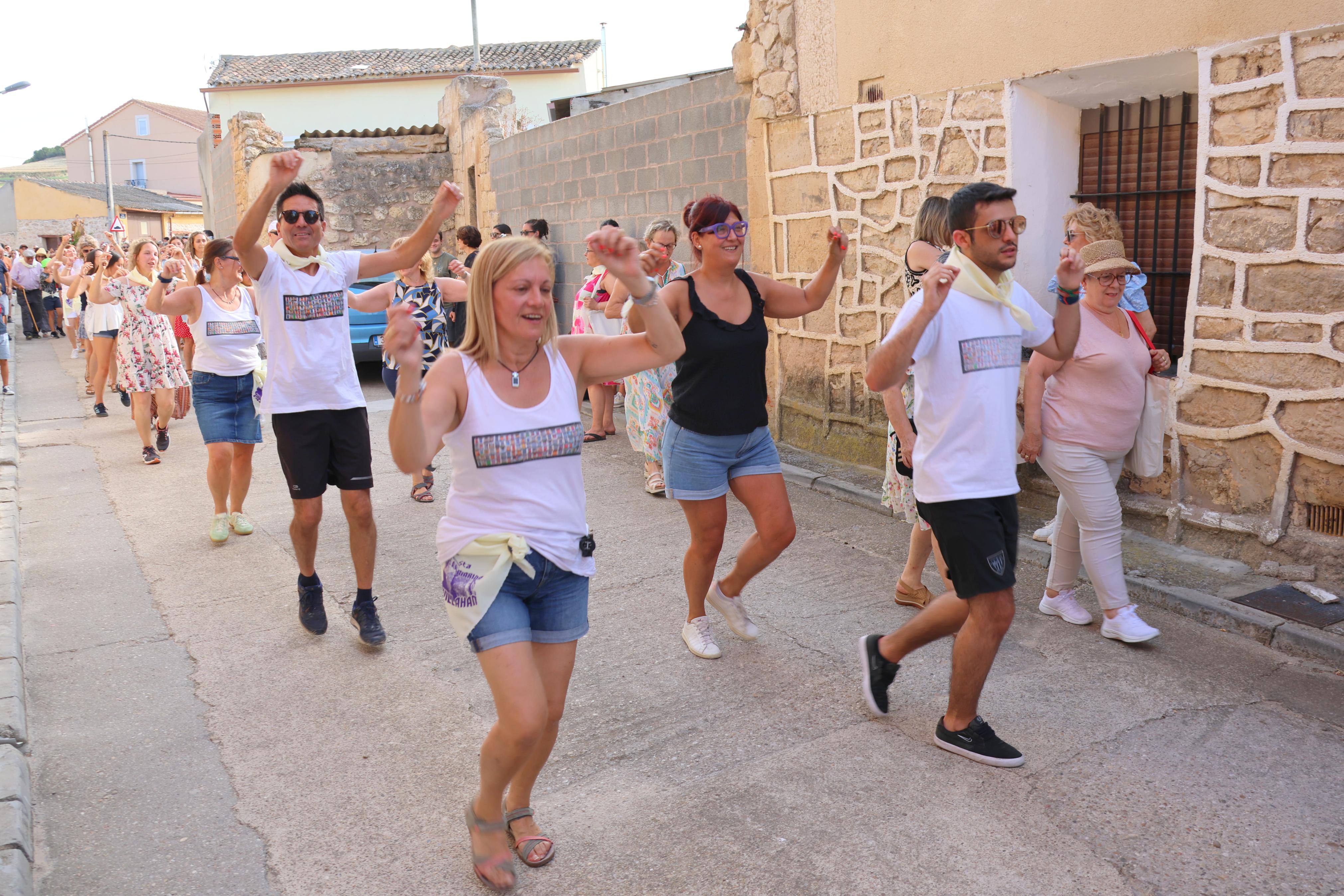 Villahán danza a Santa Marina