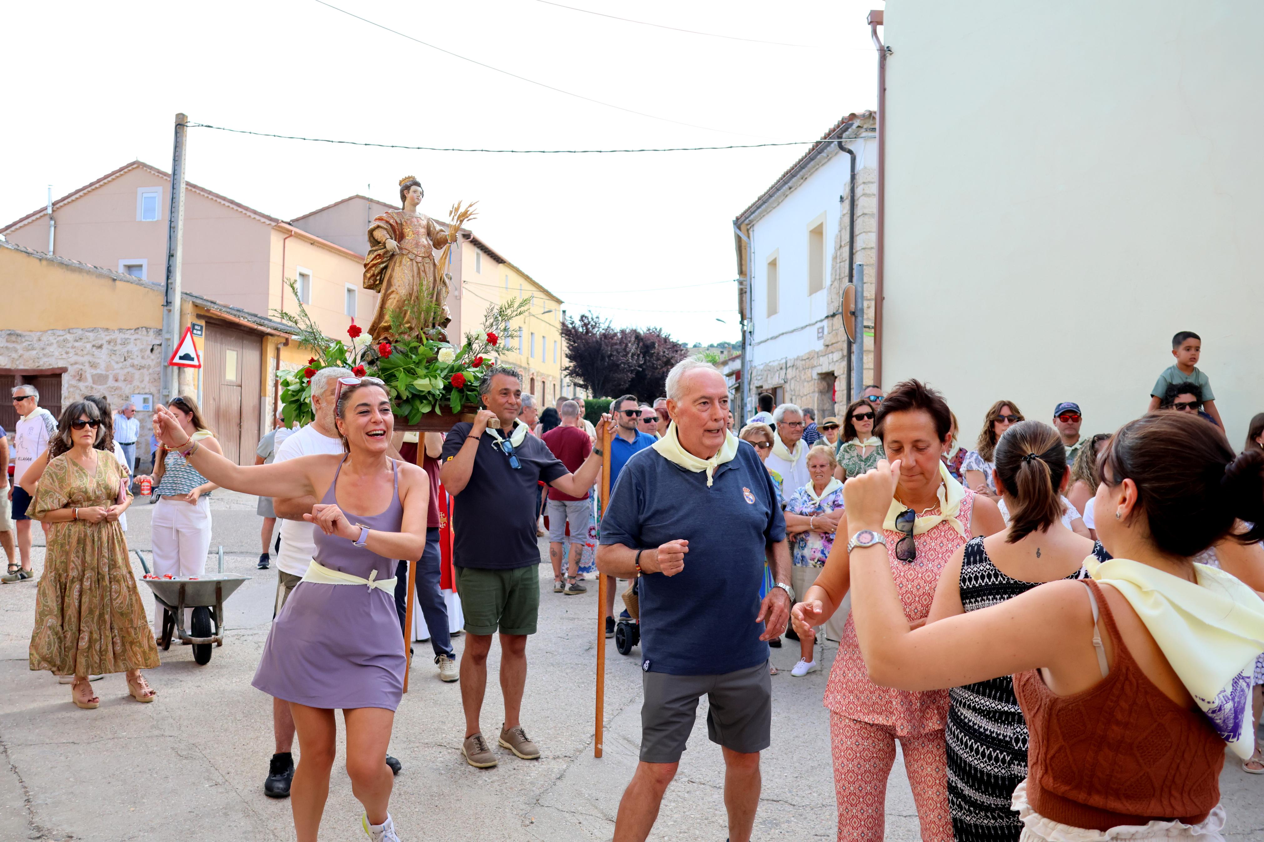 Villahán danza a Santa Marina