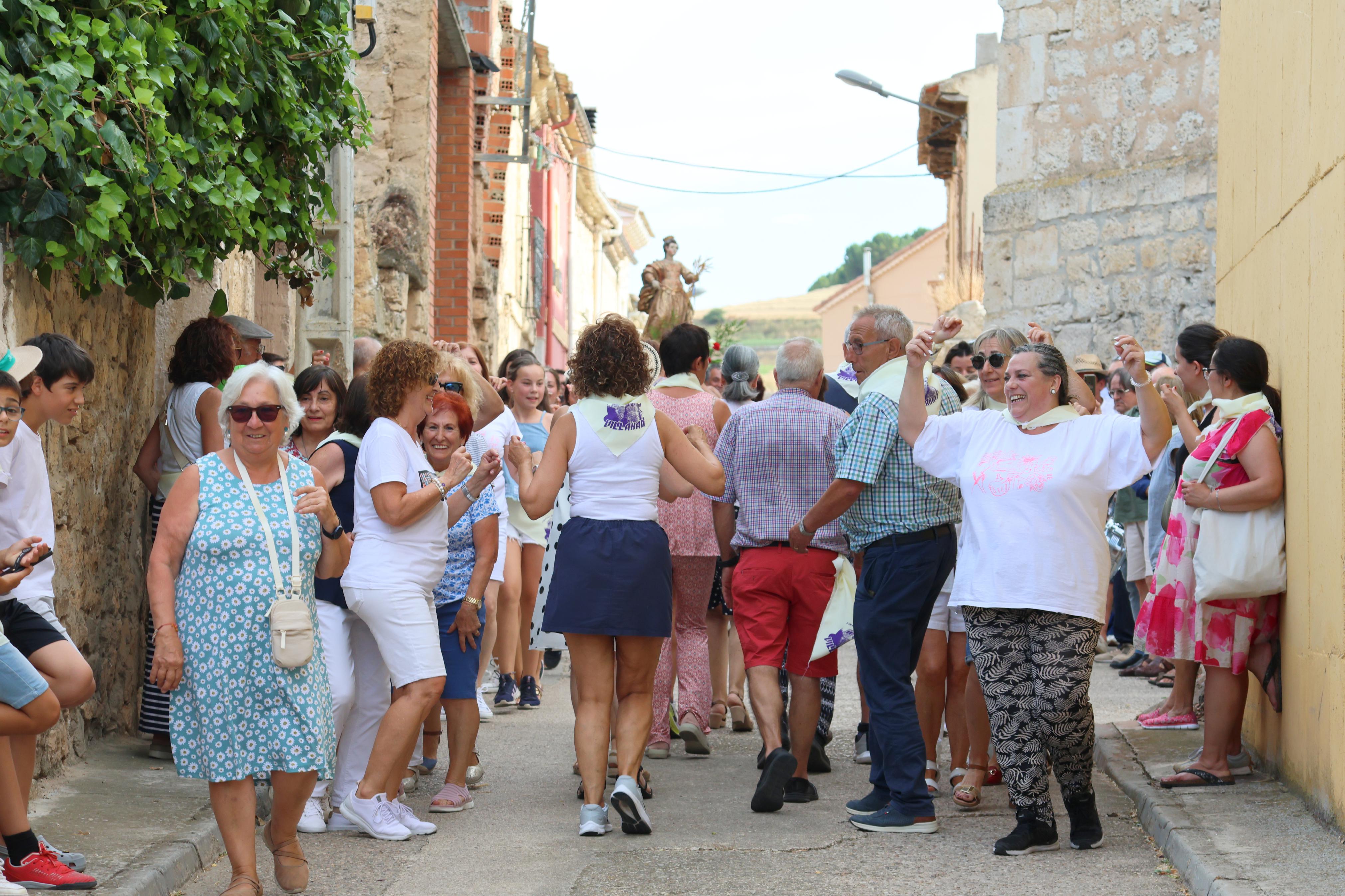 Villahán danza a Santa Marina