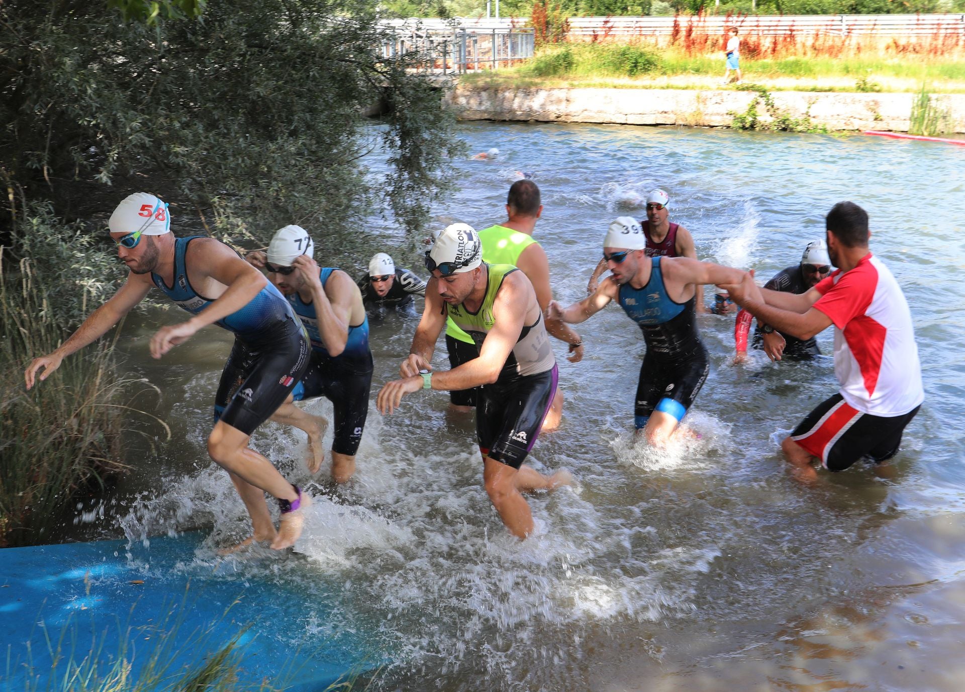 Dueñas, tercera parada del Triatlón Diputación de Palencia