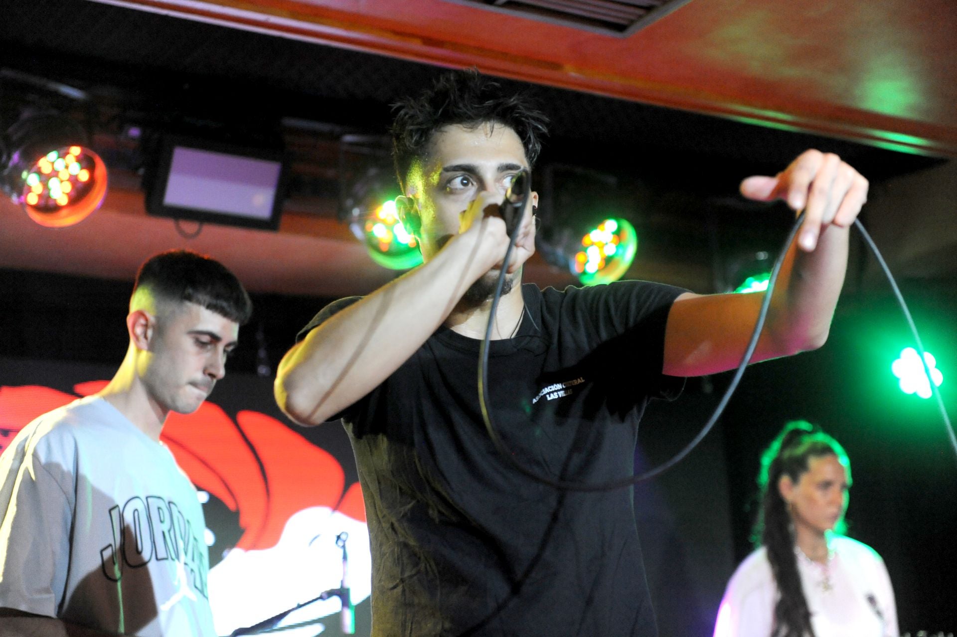Concurso Summer is Music en la sala Porta Caeli: Malo Mundo y Kaos 007