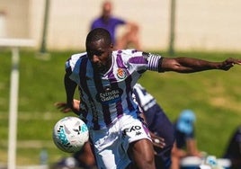 Mamadou Sylla, durante el amistoso entre el Real Valladolid y el Pafos FC chipriota disputado el pasado martes en Las Rozas