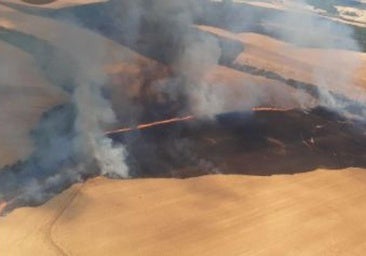 La Junta declara el nivel uno en un incendio en Villasur, en la zona de Saldaña