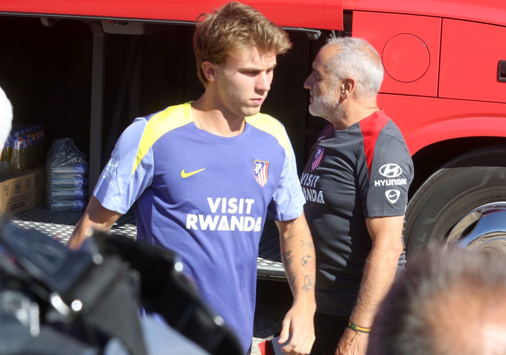 Fotos del primer entrenamiento del Atlético de Madrid en Los Ángeles de San Rafael