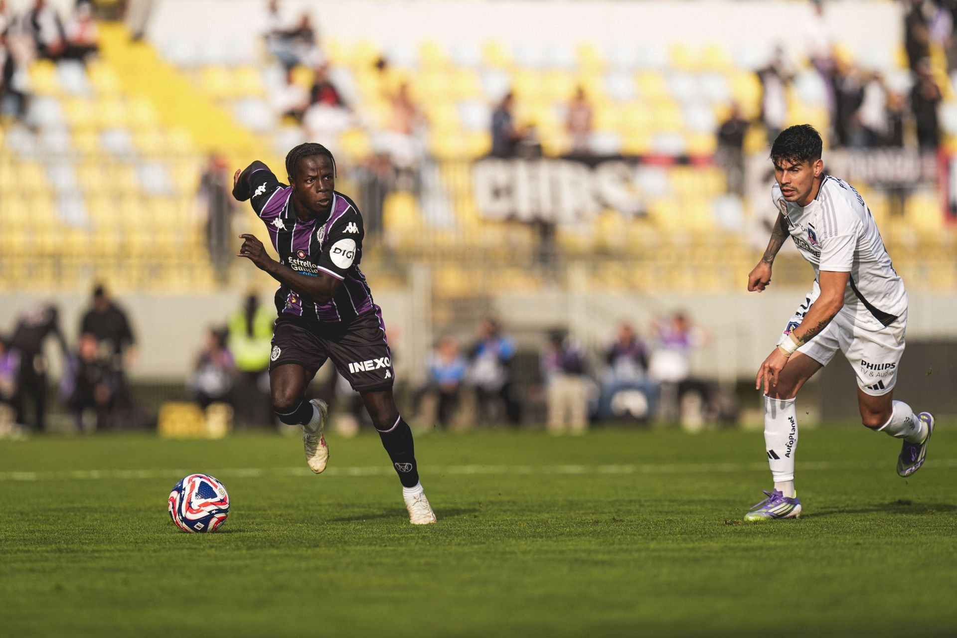 Las imágenes del Colo-Colo 0-2 Real Valladolid