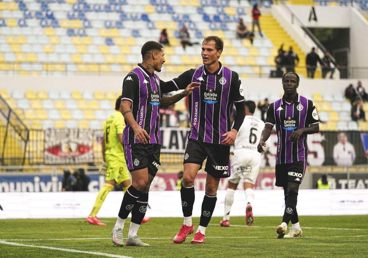 Las imágenes del Colo-Colo 0-2 Real Valladolid