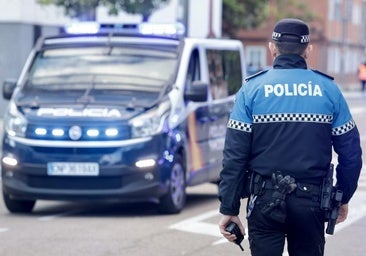 Sorprende a un conocido cuando robaba en su furgoneta y ayuda a su detención