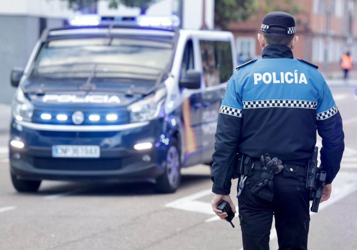 Imagen de archivo de la Policía Municipal y Nacional en Valladolid.
