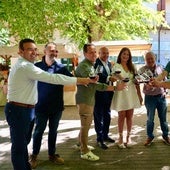 Brindis de autoridades por el 25º aniversario del Museo del Vino.