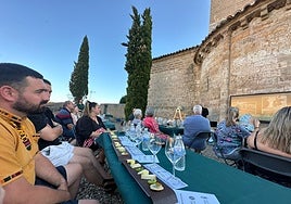 Cata de vino y queso en Magaz de Pisuerga.