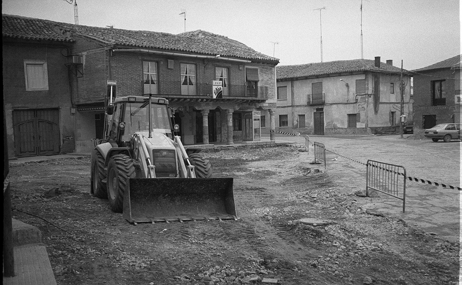 Obras en la Plaza Mayor el 25 de enero de 1998.