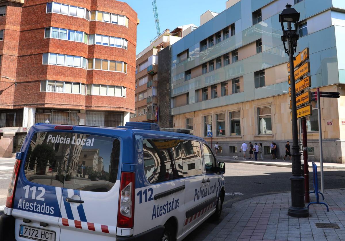 Imagen de archivo de un vehículo de la Policía Local.