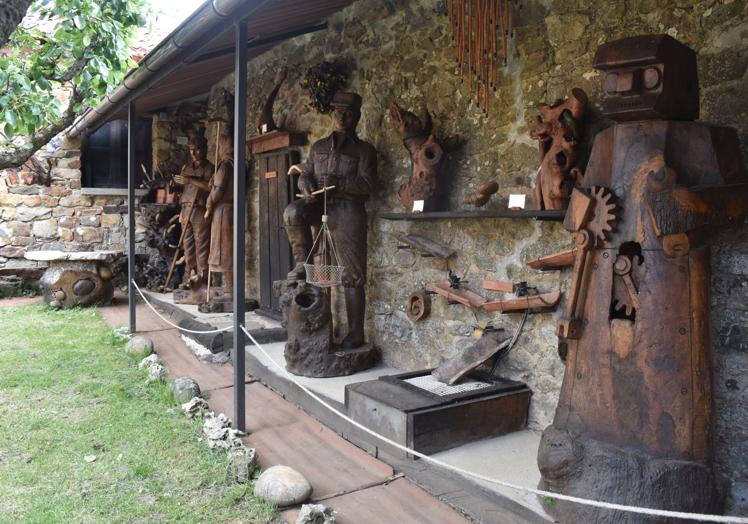 Varias piezas del Museo Herminio Revilla.