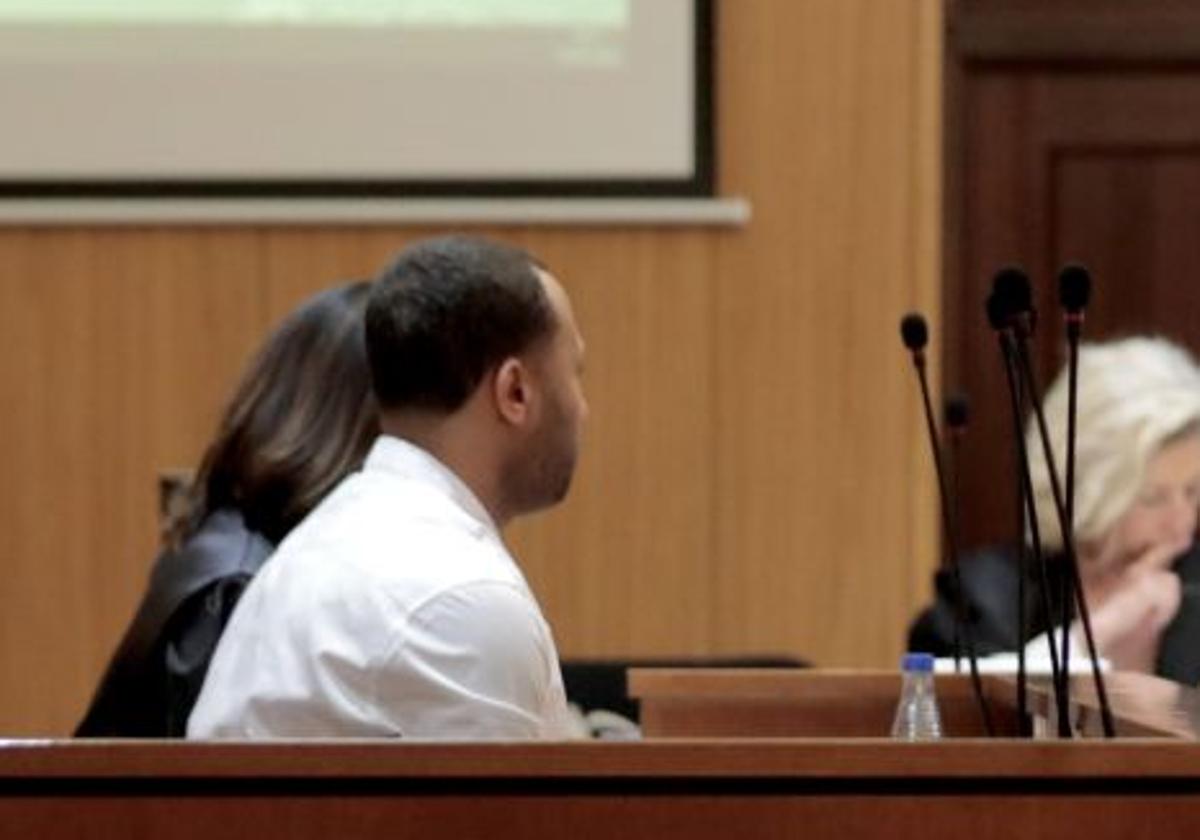 Darwin, en la Audiencia de Valladolid, durante el juicio por tráfico de droga por el que le condenaron a siete años de prisión.