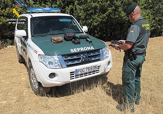 Visor térmico intervenido por la Guardia Civil.