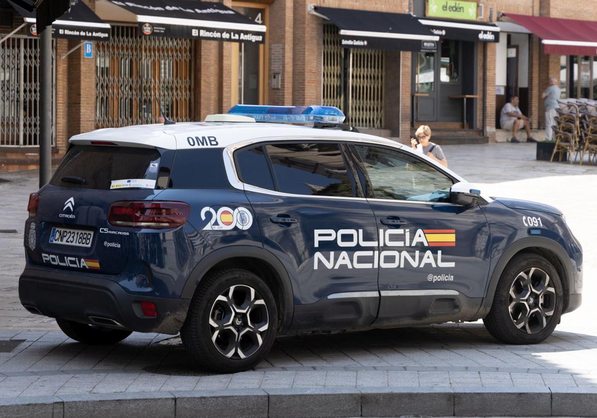 Imagen de archivo de un vehículo de la Policía Nacional de Valladolid.