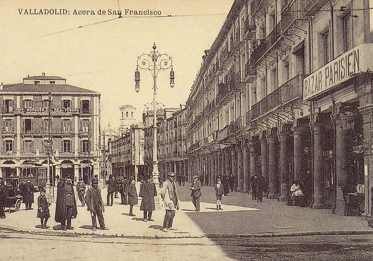 Imagen principal - Arriba, la Acera de San Francisco con el Bazar Parisien a la derecha. Abajo, publicidad del negocio y Pablo Pérez, el primer detenido por el robo.