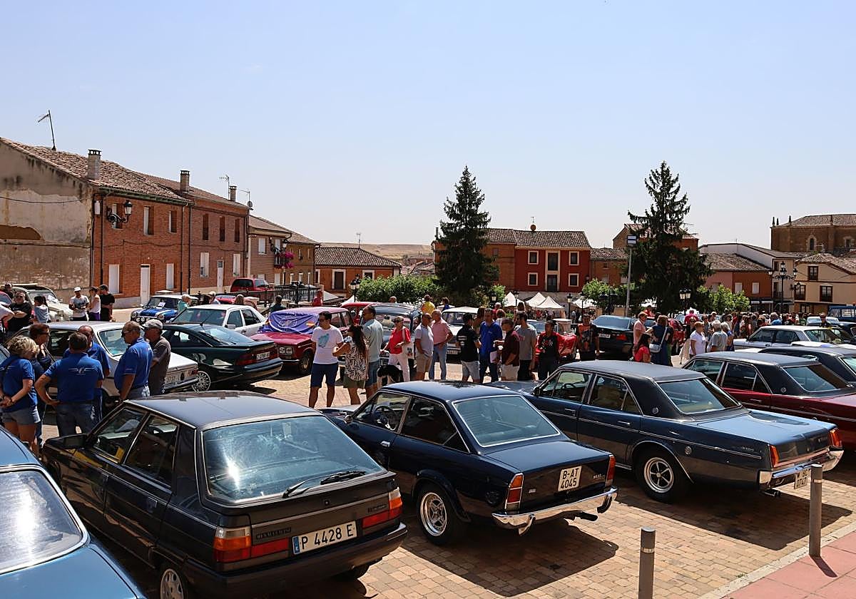 Osorno, con los amantes del motor clásico y escaparate gastronómico