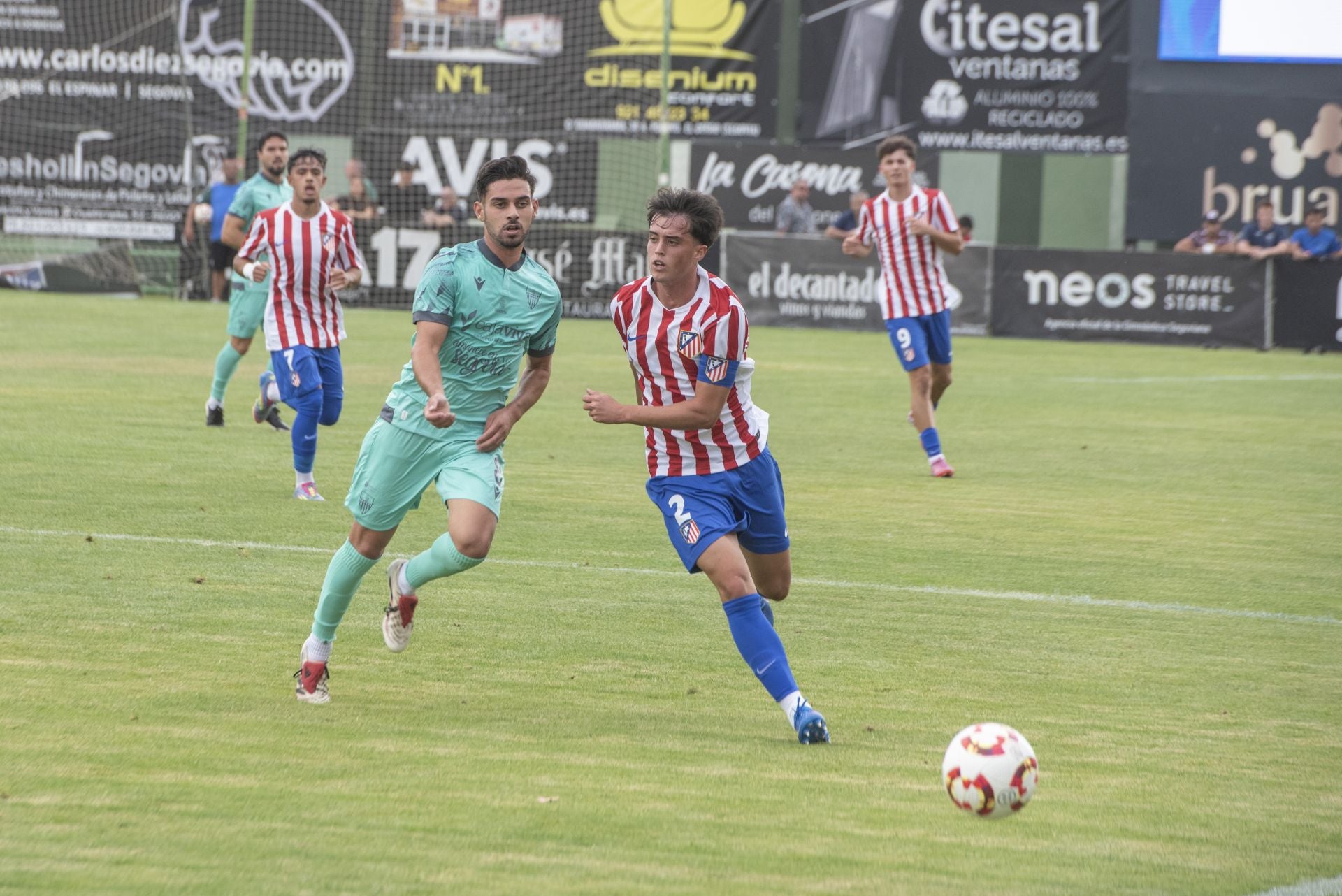 El debut de la renovada Segoviana, en imágenes