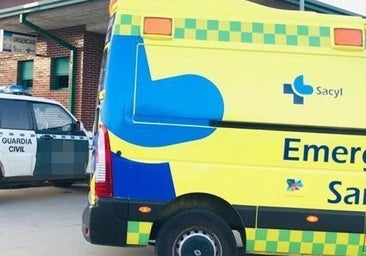 Dos heridos de 56 y 33 años en una colisión entre dos coches en Villamuriel