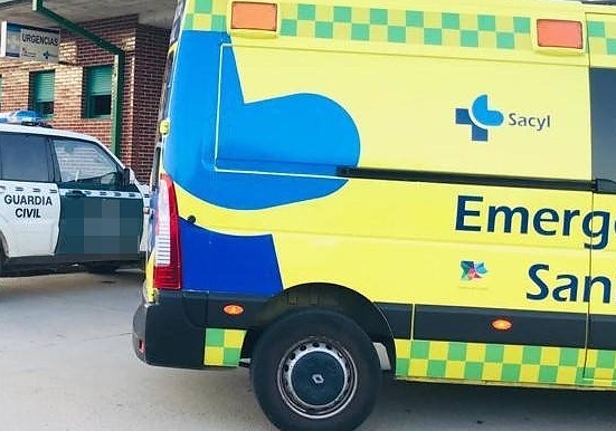 Dos heridos de 56 y 33 años en una colisión entre dos coches en Villamuriel