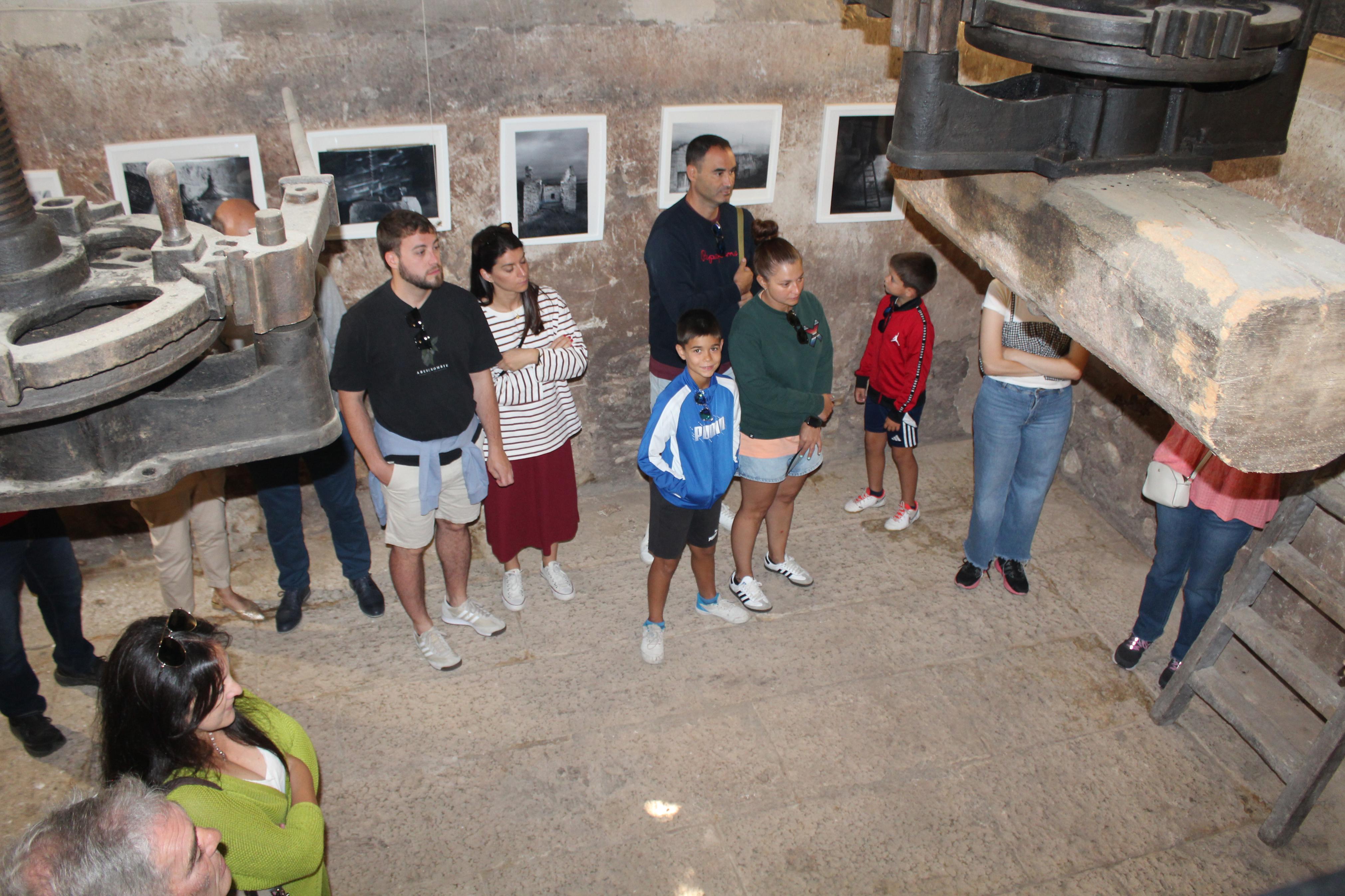 XI Ruta Guiada por las Bodegas y Cuevas de Dueñas