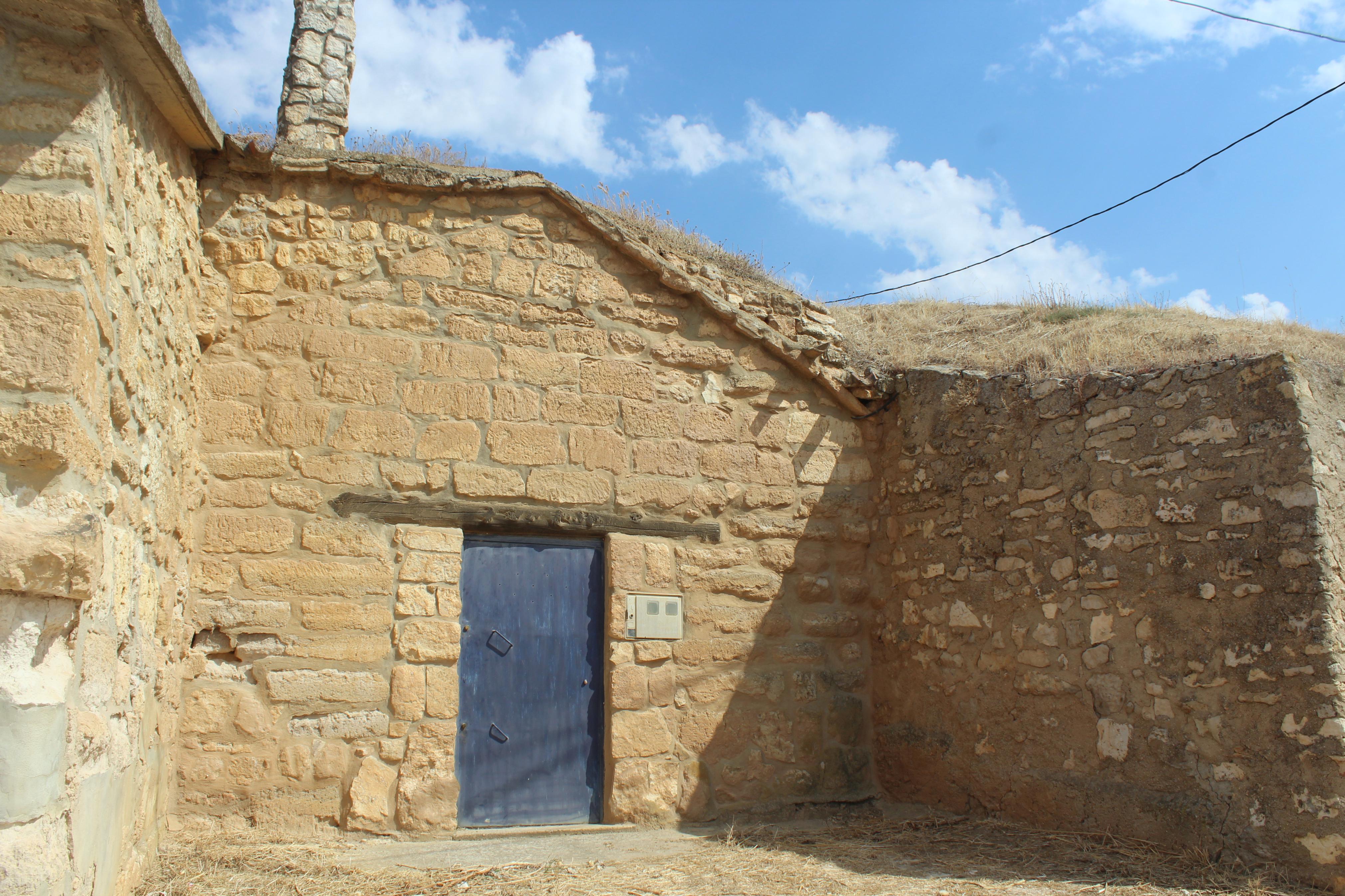 XI Ruta Guiada por las Bodegas y Cuevas de Dueñas