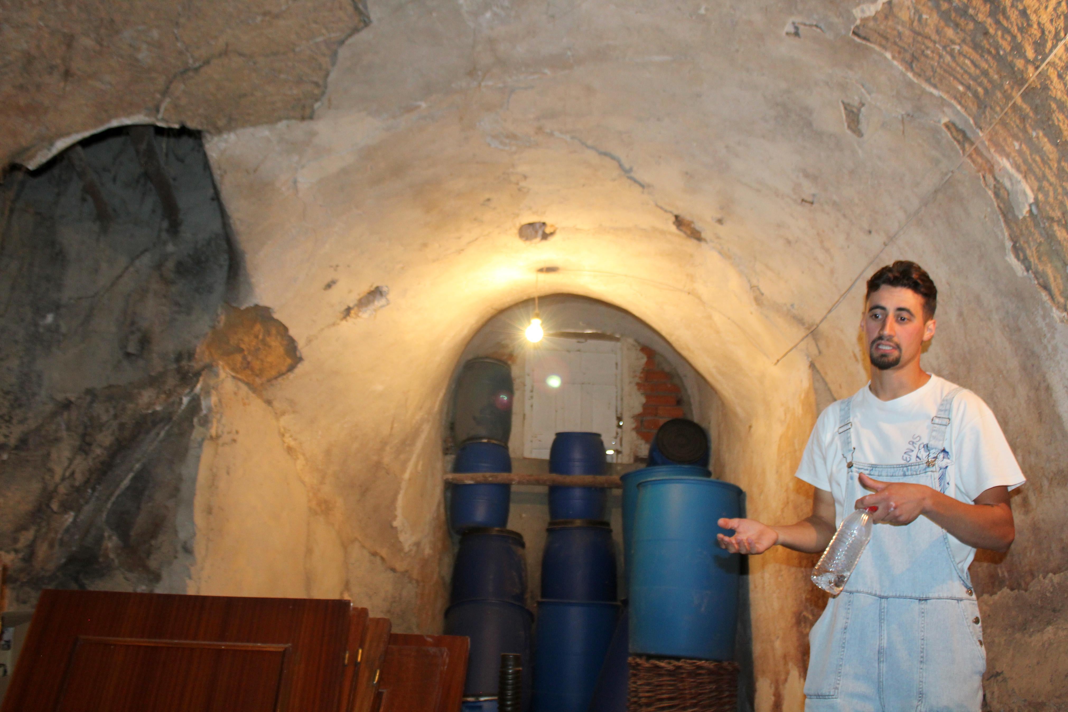 XI Ruta Guiada por las Bodegas y Cuevas de Dueñas