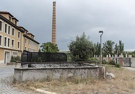 Aspecto de la plaza Luis Conde de la Cruz.