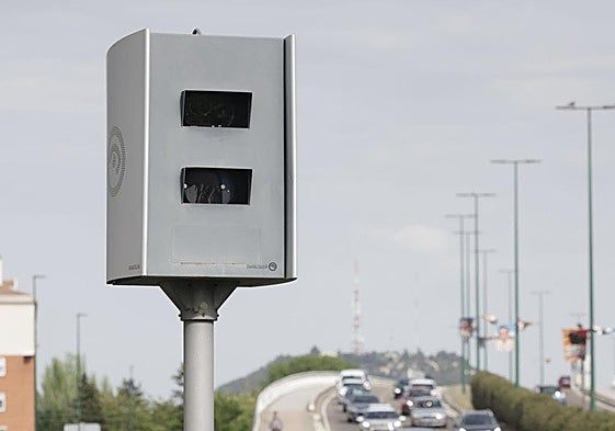 Radar en la avenida de Zamora, en Valladolid, en una imagen de archivo.
