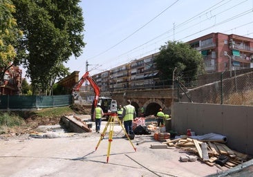 Adif corrige a Zarandona: la estructura de hormigón sobre el río Esgueva es «provisional»