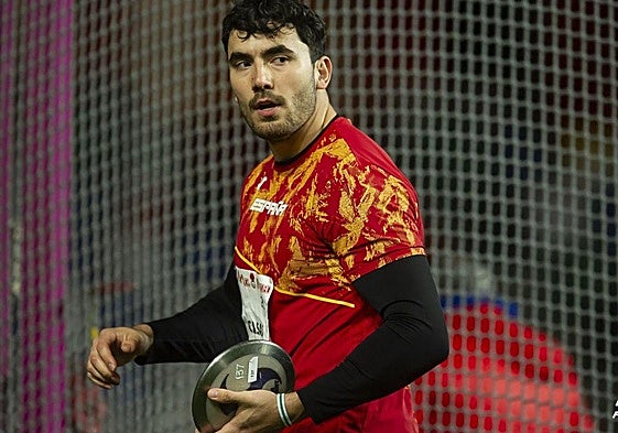 El lanzador de disco, Diego Casas, en un campeonato.