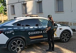 Una patrulla de la Guardia Civil en una imagen de archivo.
