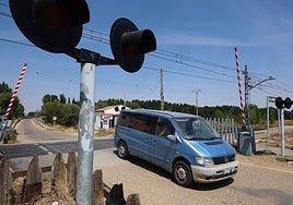 Paso a nivel en Monzón de Campos.