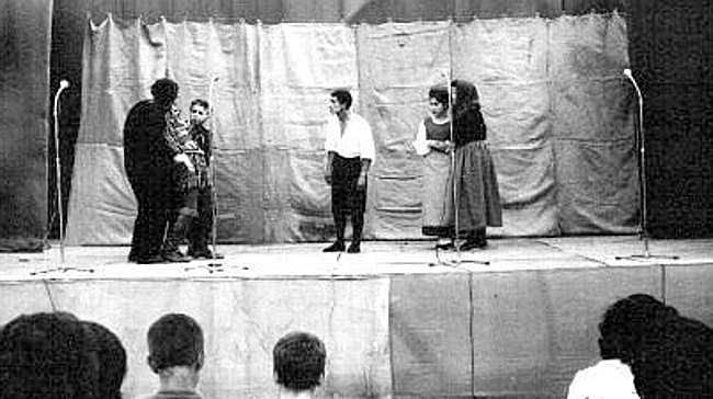 ¿Qué teatro actual no es el mismo que en sus orígenes?