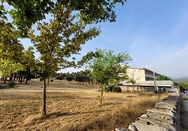 Parcela donde se construirá el centro de salud de El Espinar.