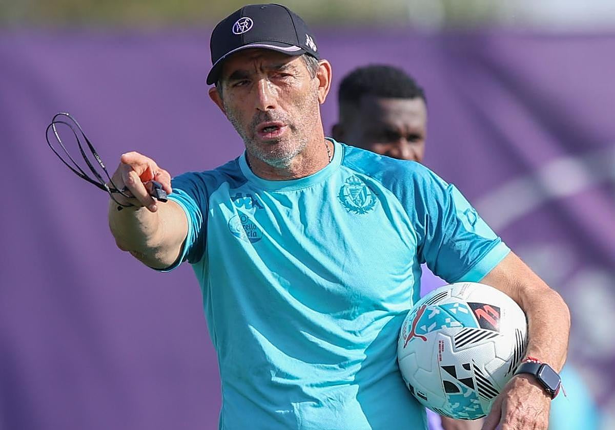 Guillermo Amada durante la sesión de entrenamiento del Real Valladolid.