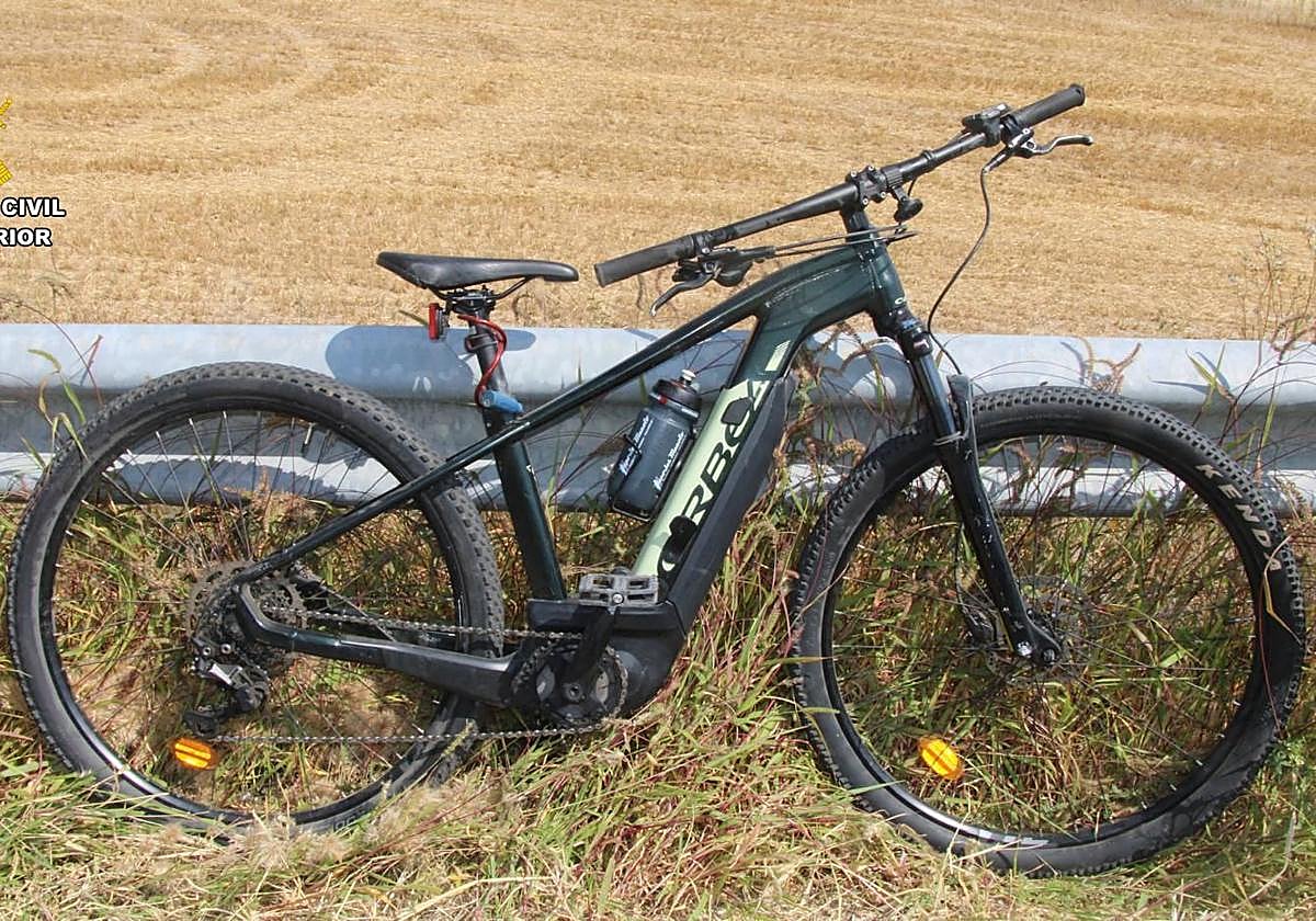 Detenido un hombre de 71 años tras atropellar a un ciclista y darse a la fuga