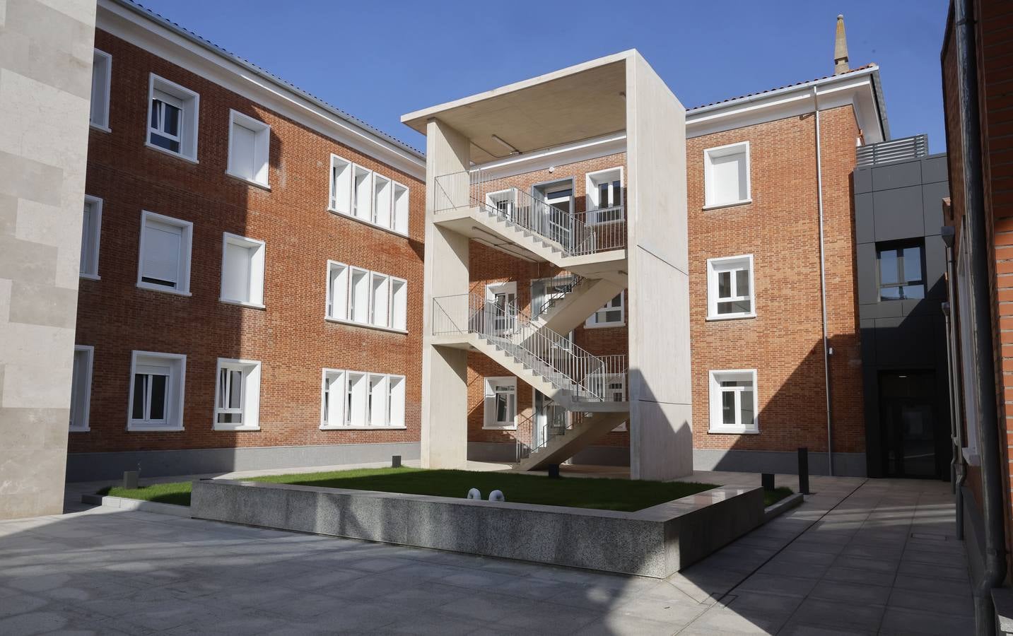 Así es la nueva Escuela de Enfermería de Palencia