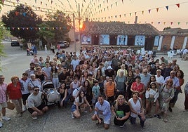 Vecinos de Gatón de Campos durante las pasadas fiesta de la Virgen de las Nieves