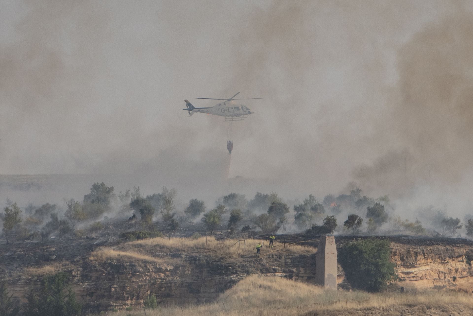 Fotos del incendio entre Zamarramala y el monasterio del Parral
