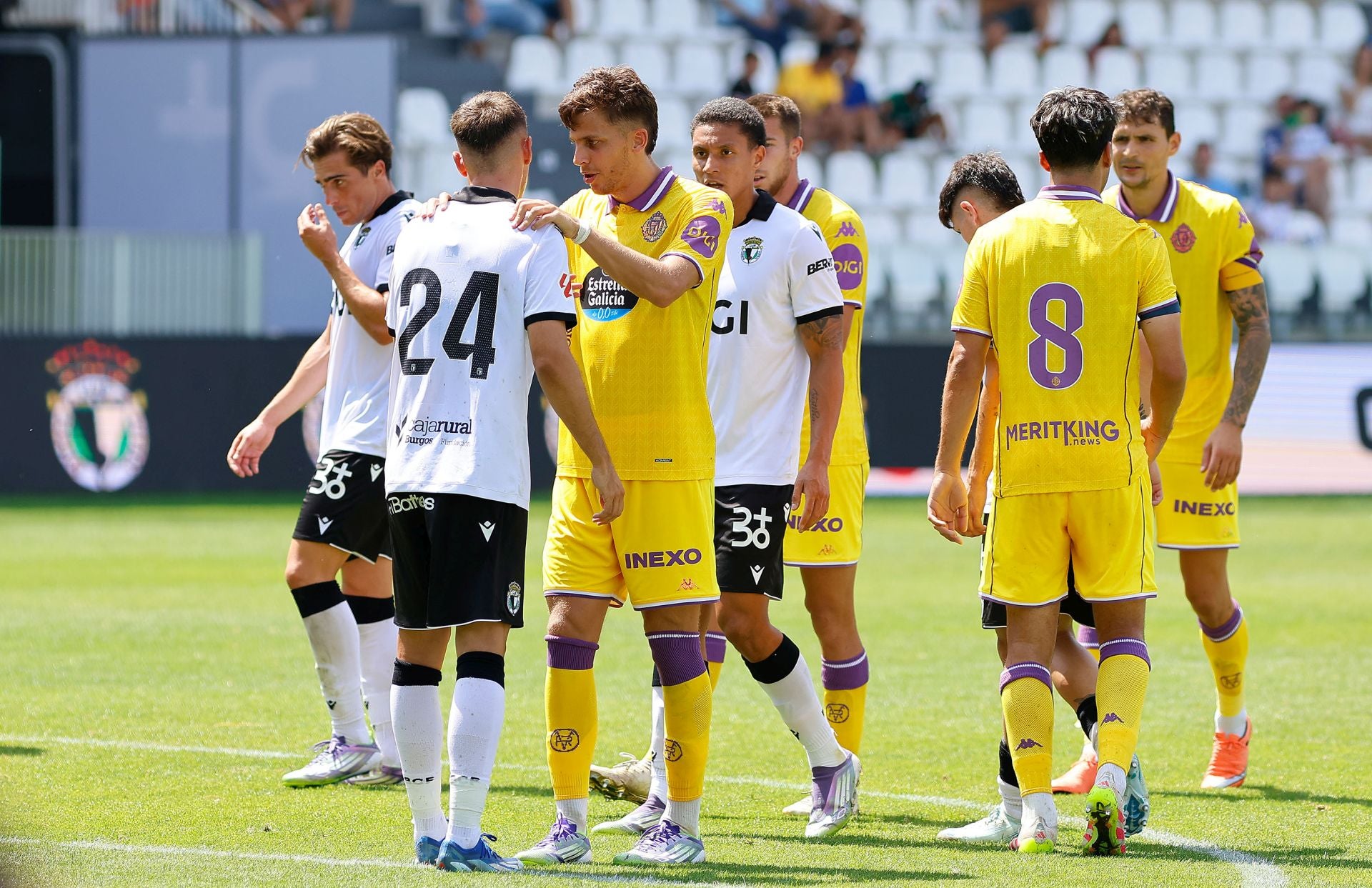 El partido del Real Valladolid contra el Burgos, en imágenes