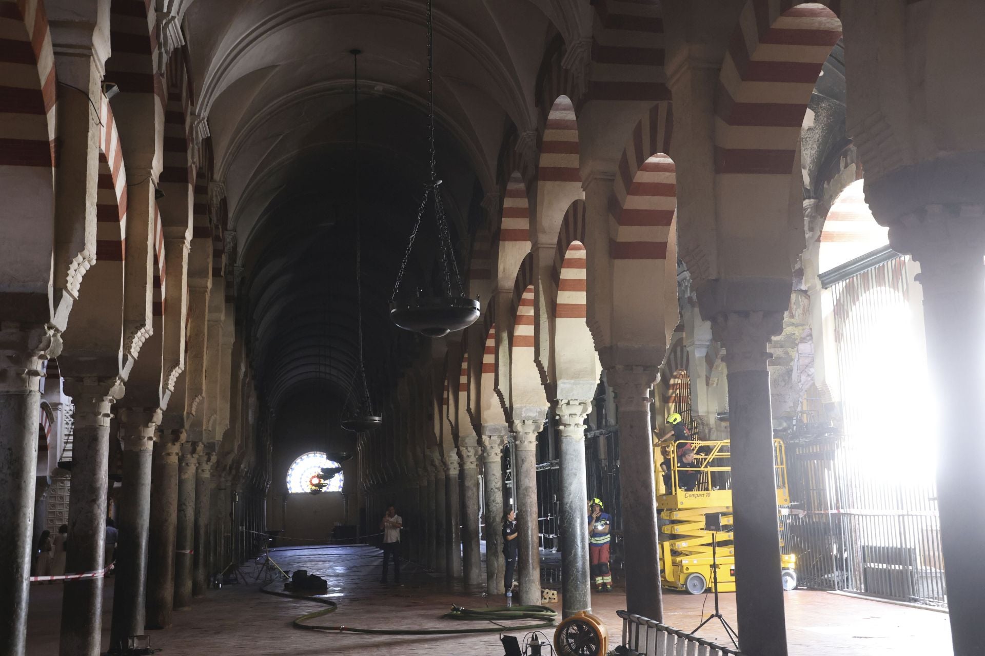 Las imágenes del incendio en la Mezquita de Córdoba