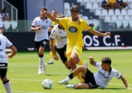 Meseguer, trabado en su intento por progresar, cambió la cara al Pucela tras el descanso.