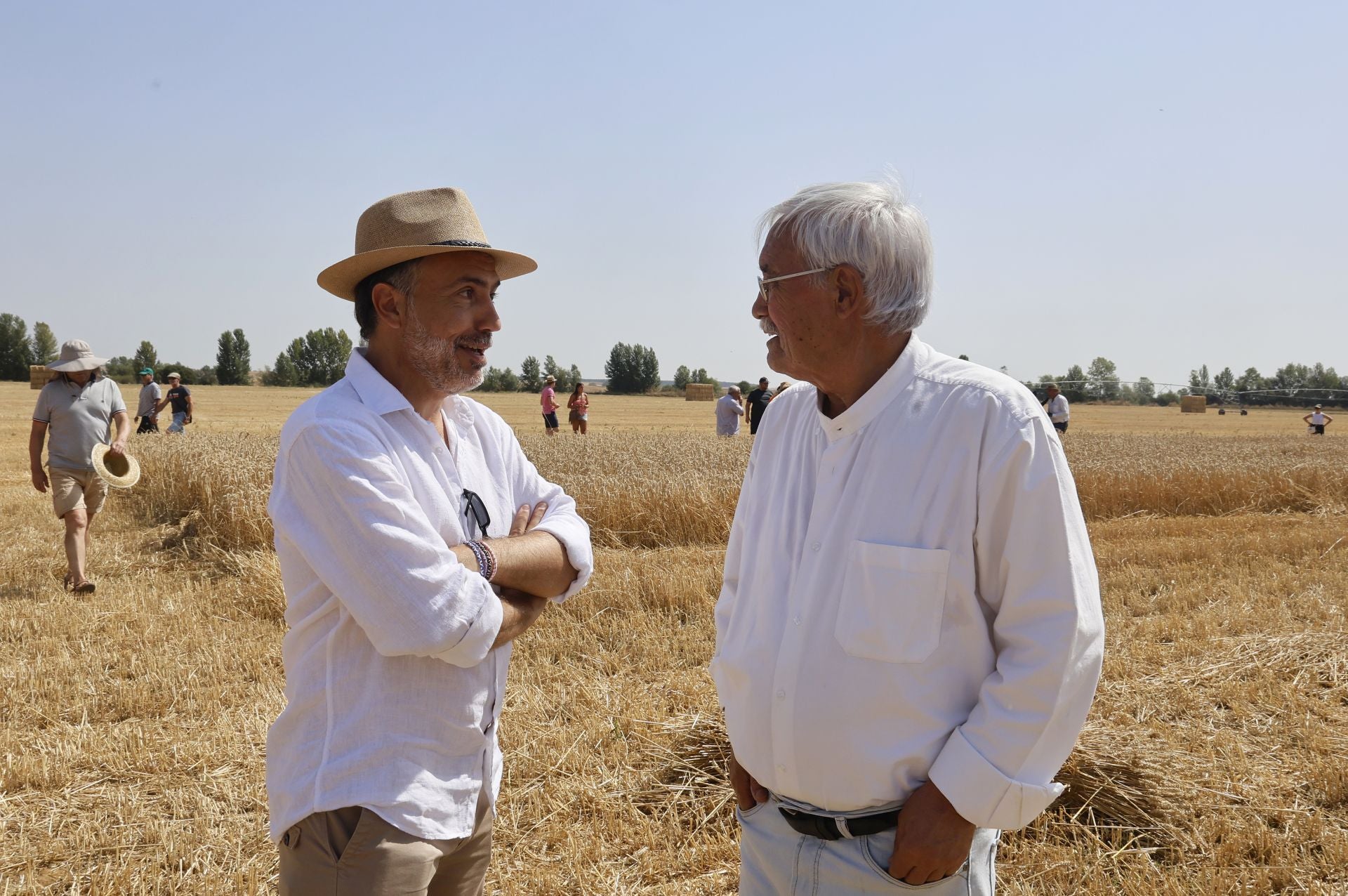 Castrillo de Villavega retrocede al pasado con la Fiesta de la Trilla