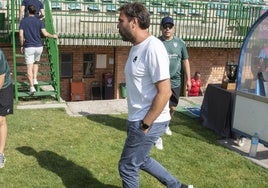 Iñaki Bea, antes del partido ante el Rayo Majadahonda.