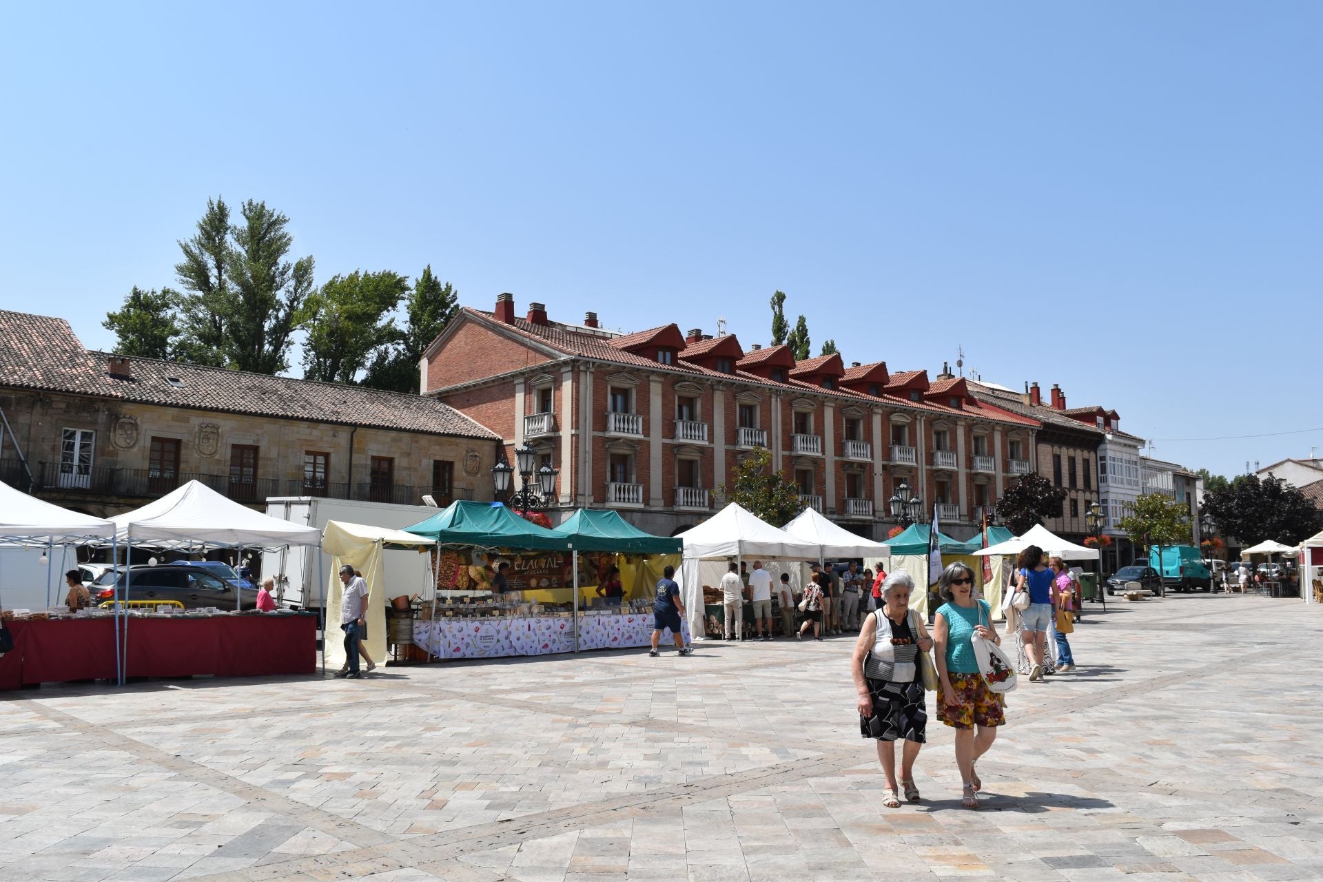 Aguilar se llena de aromas y sabores con la Feria del Dulce