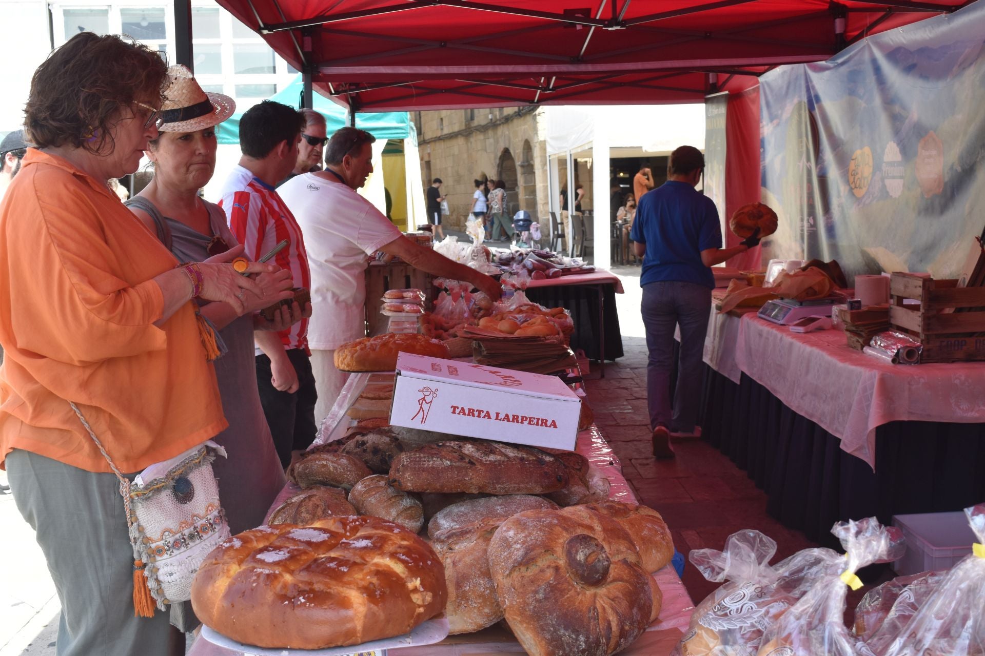 Aguilar se llena de aromas y sabores con la Feria del Dulce