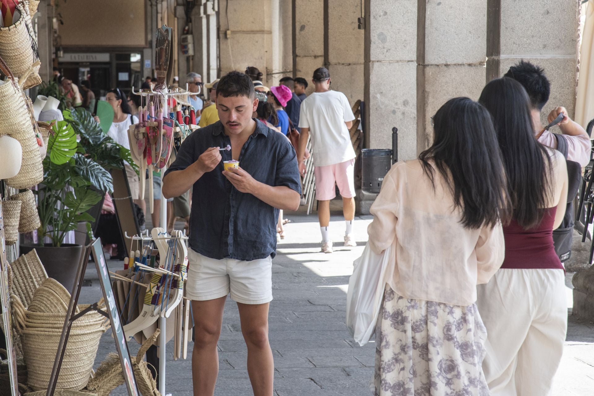 Fotos: así pasa Segovia la ola de calor por el día y por la noche
