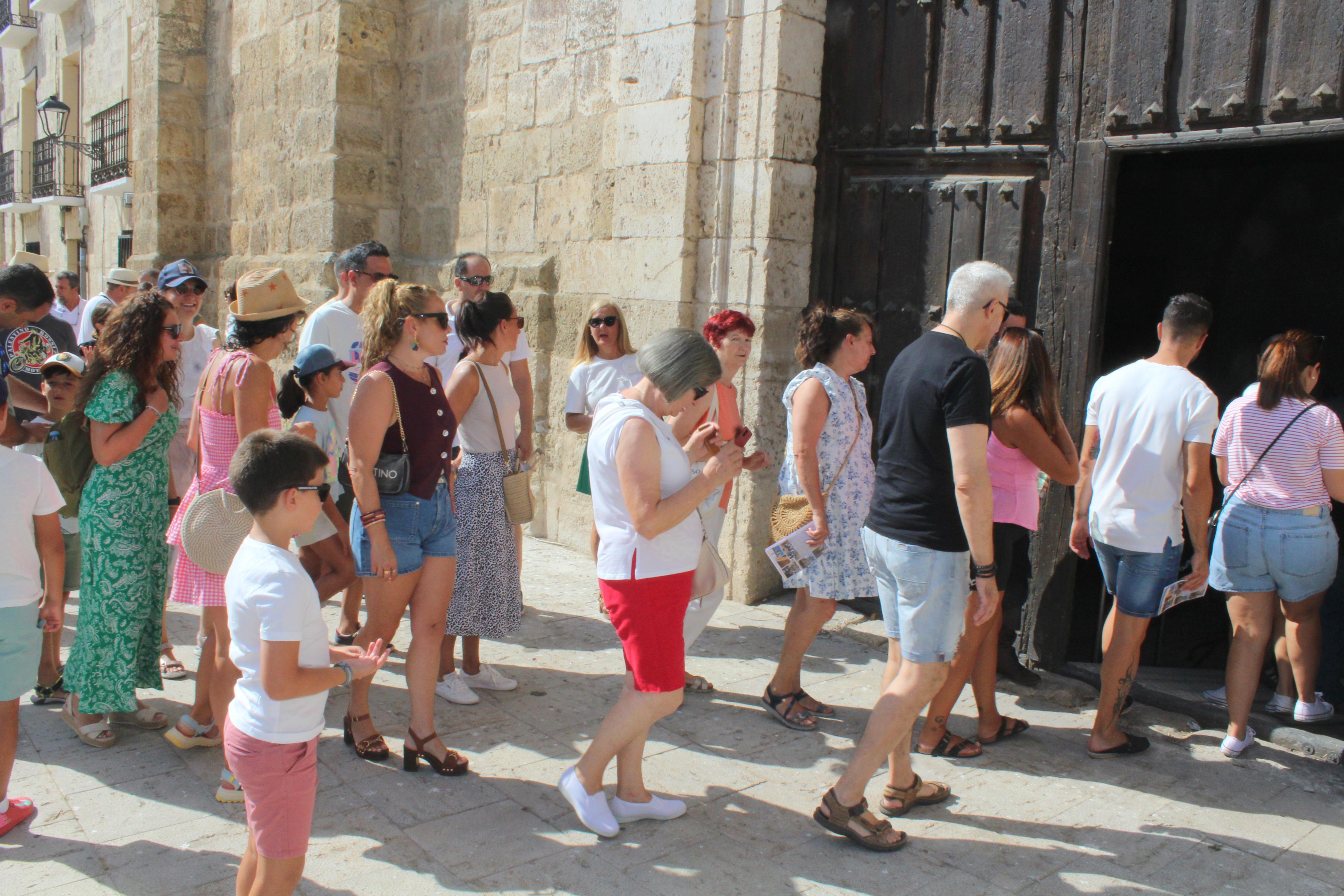 Visita Guiada Teatralizada por Dueñas